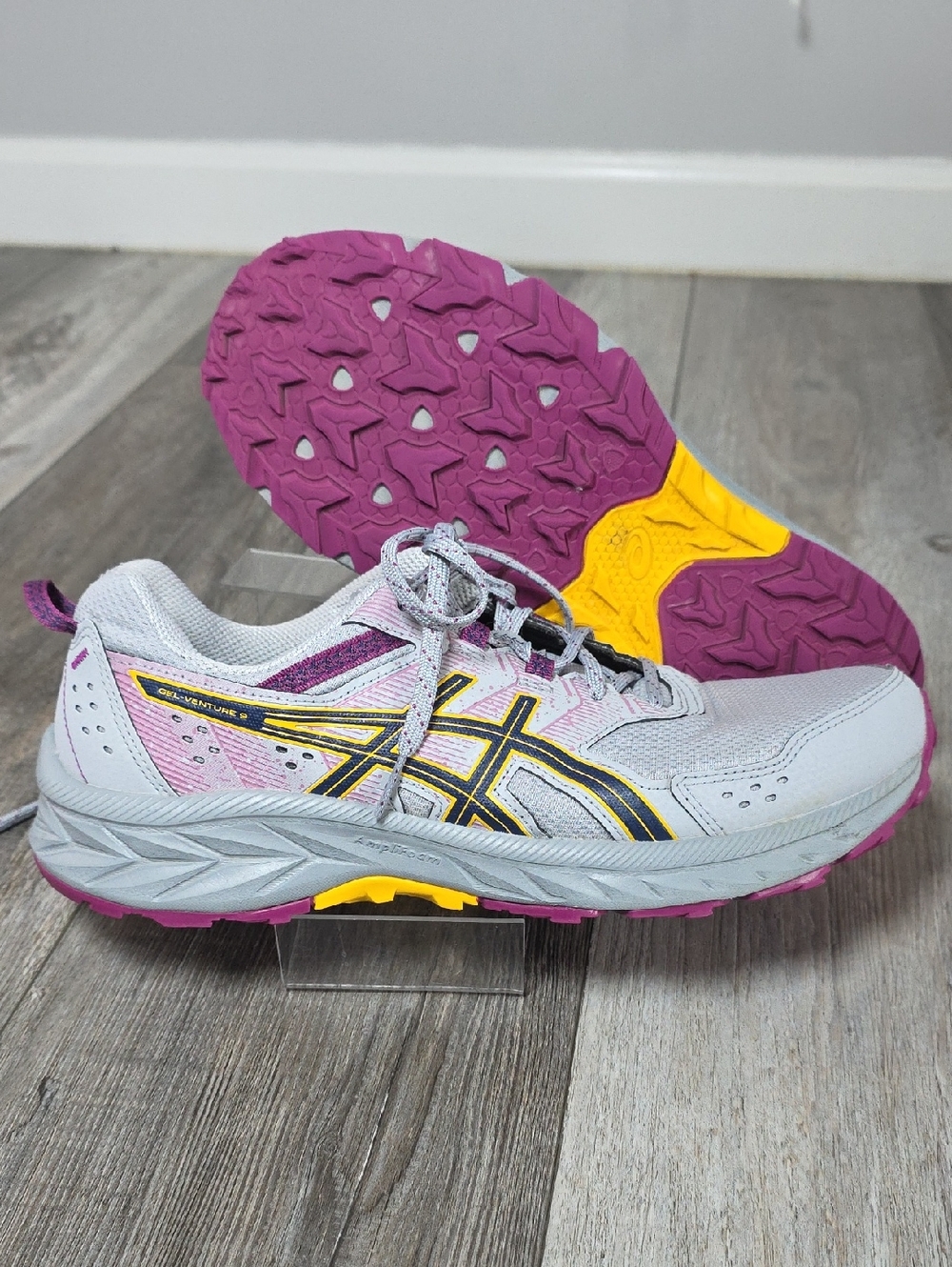 Asics | Women's Gel-venture 9 Athletic Shoes Sz 11